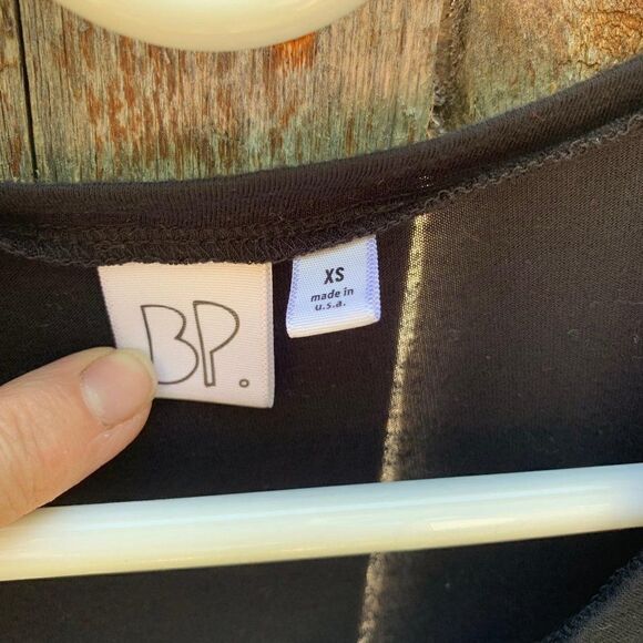 BP Vneck T-shirt short sleeve XS junior - Picture 3 of 7